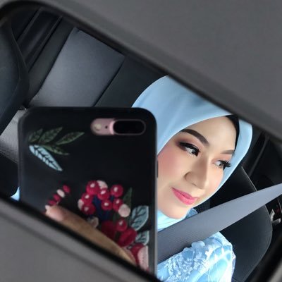 fajarsihds's profile picture. 