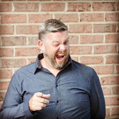 Welcome to my comedy fan page! Follow me to get the latest updates on where you can see the Southwest Chicago Suburb's premier stand up comedian!