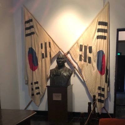 eschung70's profile picture. 중국 상하이에서 열심히 먹고 사는 .... 만리방화벽으로 트위터 사용 불능으로 눈팅만 어렵게 ㅎㅎㅎ