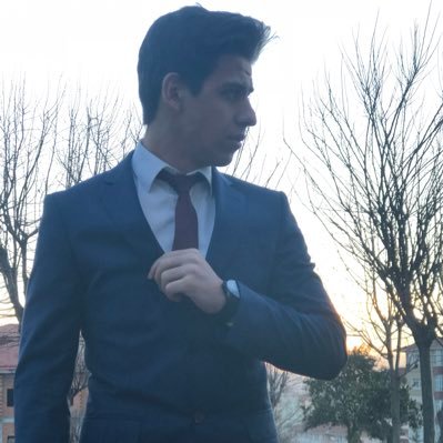 tahsin1061's profile picture. Mekanın sahibi geri geldi bebeleri pistten alalım...