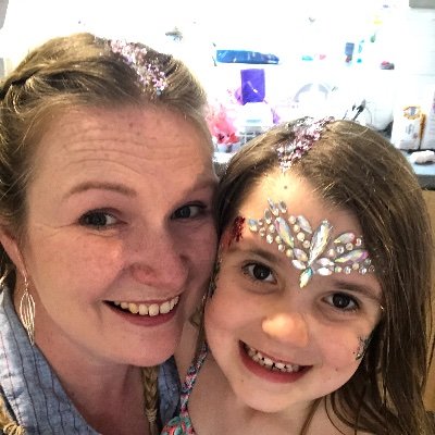 MorvenRobertso2's profile picture. 