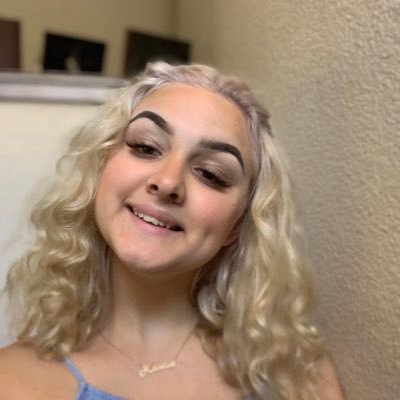 kncontreras05's profile picture. 