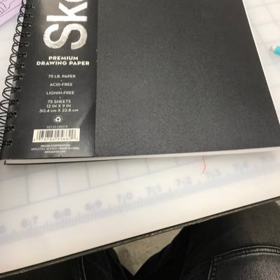 Nayburhoood's profile picture. 