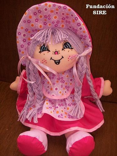 Cursos virtuales de Manualidades: Muñecas de Trapo, Bolsos en Tela y muchos más. Ventas de nuestras hermosas muñecas elaboradas a mano.