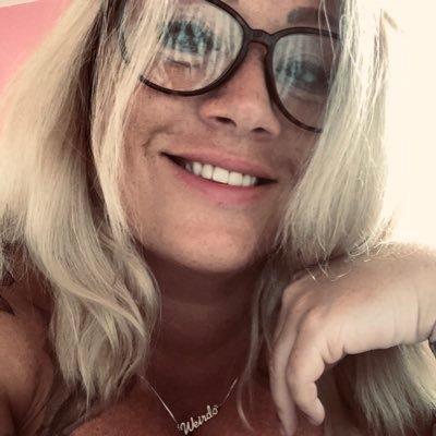 batshitblondie's profile picture. Shits & Giggles