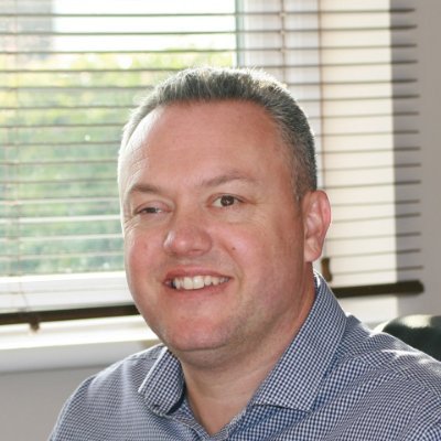 Senior Recruitment Consultant at Metaskil, Film fanatic, enjoys building websites, playing darts and supports Southampton FC.