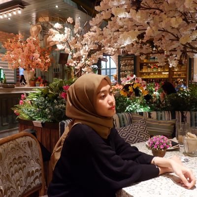 rifiandraa's profile picture. Something happens for a reason.