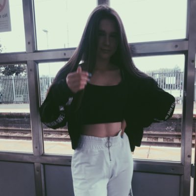 sassywyatt_'s profile picture. erm