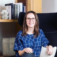 Emily Dinan (@em_dinan) 's Twitter Profile Photo Emily Dinan (@em_dinan) 's Twitter Profile Photo