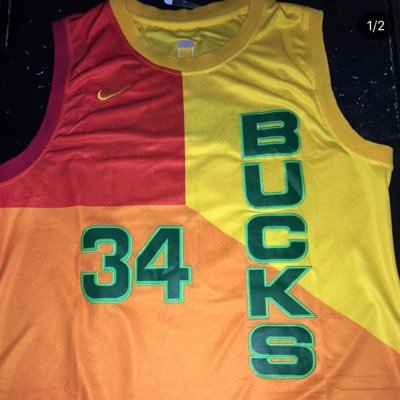 Tired of spending large amounts on your favorite teams apparel. Well get yours here at JerseyLegends. Where we’ll fulfill your needs and wants.