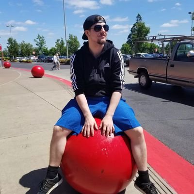 British, nerd gamer, avid mental health enjoyer. Just livin life https://t.co/5TN1faZW7o currently streaming every Monday and Thursday @joonsyy is my twitch ar