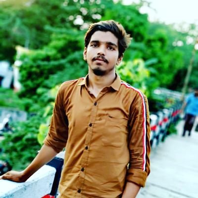 025Khan's profile picture. ...