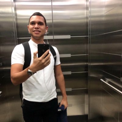 TavoCamachoo's profile picture. 28A|,#Dios♥,Amo mi Pais #Venezuela★, #Vinotinto★, #Visça Barça☆!! Amo #la Musica♬,Sigueme y te Sigo☺