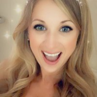 Mrs. Racine (@themrsracine) 's Twitter Profile