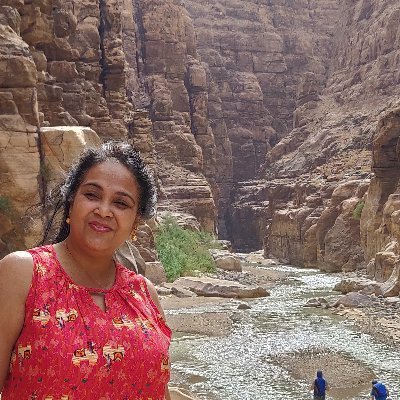 sumitra1968's profile picture. 