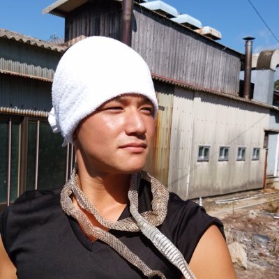 小豆島の漁師で漁師YouTuberで商売人で酒飲みニートでもあります。 仕事の依頼tannsokubusi@yahoo.co.jp