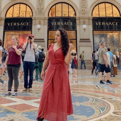 • 🎬 Passioned about Cinema 🎬 • • 🌱 Healthy Lifestyle 🧘🏽• 🇵🇹🇪🇸🇬🇧