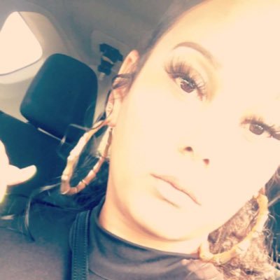kreolebeauty's profile picture. the one you bitches love to hate 😜