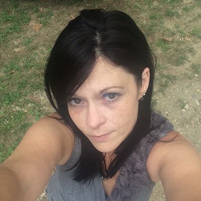 AlmondJoy444's profile picture. I’m returning to the land of adulting FR, my kids are all school age and mommy can finally find something creative,lucrative, and my Dare to Dream in Reality!!