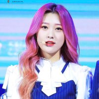 making loona pictures dramatic (@loonamaking) 's Twitter Profile