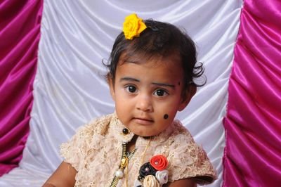 Shashav36243872's profile picture. 