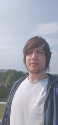 I am interested in programming, games, memes and japanese culture