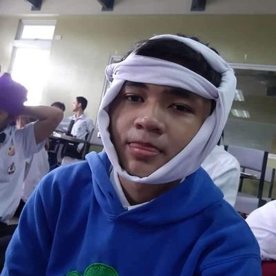 Ulyzses's profile picture. CS major (unfortunately) | @ya_liek_jazz