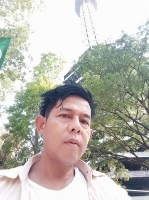 Aprizal66971126's profile picture. 