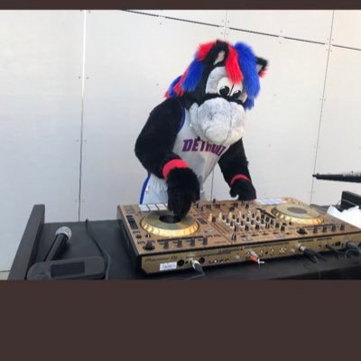 Pistons super fan account! — not involved with the pistons organization Gonna have the latest news and highlights on the team this season !#DetroitBasketball