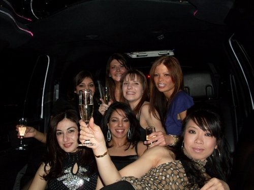 VanLifeEvents's profile picture. Vancouver and surrounding area's lifestyle and events news. We tip you with dining, nutrition, deals, dating, trends, sightseeing, outdoor activities & more.