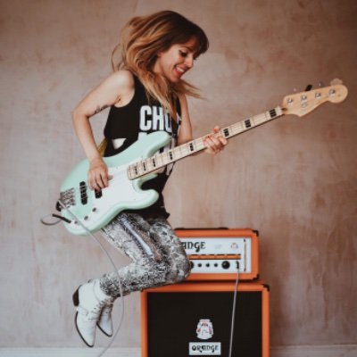 Bass Player. ⚡️@kttunstall,@the_go_team,@BOMBSKARE 
Ambassador 🍊   @orangeamps

insta: mandy_plays_bass  

clarke.mandy0@gmail.com