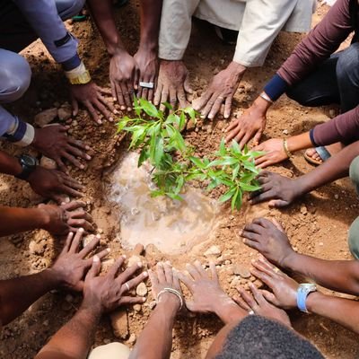 #SaveFleuveNiger, Amane Imane: l'eau c'est la vie. Le fleuve Niger est en danger. Se bouger pour sauvegarder ce patrimoine et les Cultures qui en dépendent.