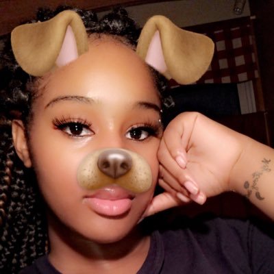 Foreign_Queen18's profile picture. Add me on sc @queen_btl😌❤️