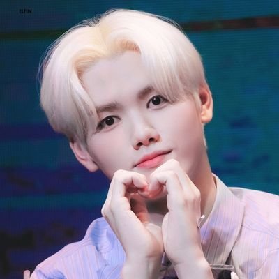 spring_minhee17's profile picture. 