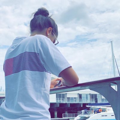 admleo_'s profile picture. c'était dans la nuit noir qu'il fallait croire en la lumière 💫