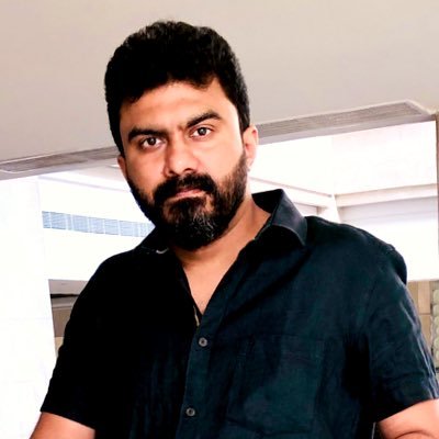 Karthick_Babla's profile picture. 