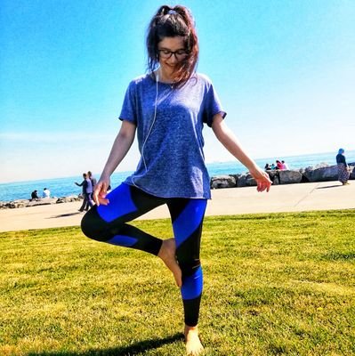 almittoo's profile picture. BSU-Journalism 

UNEC-MBA (HR)

İU-BA