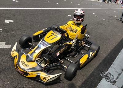 御殿場にあるK3レーシングって名前のカート屋さんです
PCRっていうカートを扱っています
■富士ショートコース 31.1
■筑波1000(シケイン在り)37.8
