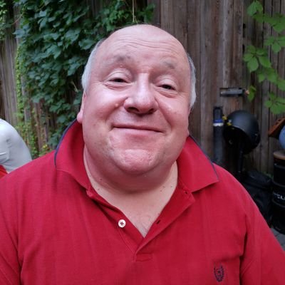 boznfabs's profile picture. 