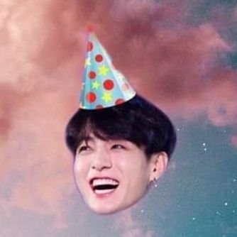 @BTS_twt ♡ we will both be connected, although we are far away we will see the same sky❤