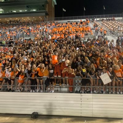 Official Twitter account of the Rockwall YellowJackets' Student Swarm! #JFND