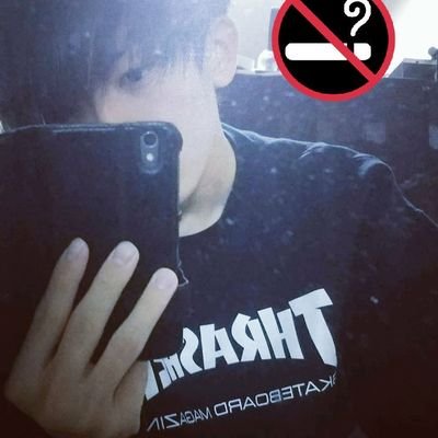 ElzqEsp1TXPTf4Y's profile picture. 