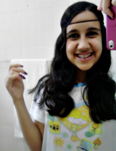 _ninasoares's profile picture. Marina Soares muito prazeer,
adoro ouvir as músicas da @Manugavassi,pintar a unha de roxo,comer chocolate,ler a revista capricho,e cantar no chuveiro :D