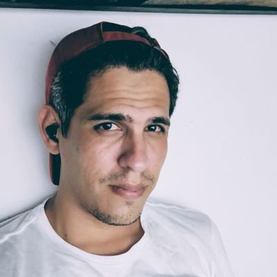 luislozano_dg's profile picture. Diseñador Grafico, Ilustrador, un poco musico, un poco deportista, un poco filósofo y mucho menos humorista..