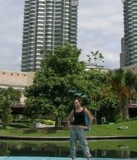 sarahjrcross's profile picture. 