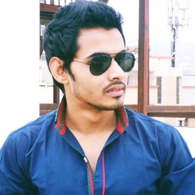 Current Affairs , Politics , Business and Trending News... Jeeyo aur Jeene do.. Views are personal