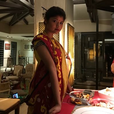 sharkfeen_soup's profile picture. lawful good in the streets, chaotic evil in the sheets