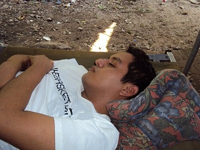 Joven guapo busca chicas buenas onda, me gusta el cine, nadar y escuchar musica romantica. Aficionado al futbol y a las luchas.