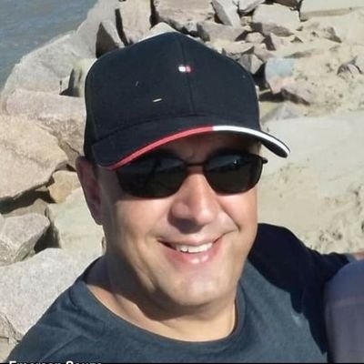 em89695331's profile picture. 