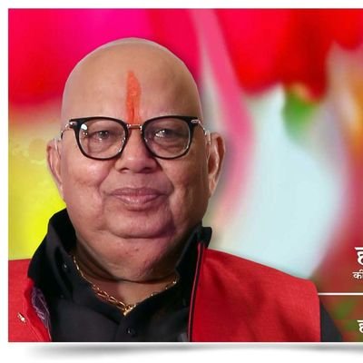 વાદળાનું કદ નહીં પણ દળ જુઓ,
માનવીનું પદ નહીં સમજણ જુઓ.